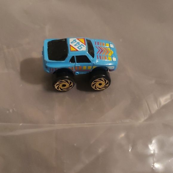 Mico Machines1987 Road Champs Blue Porsche 944 - Picture 2 of 7